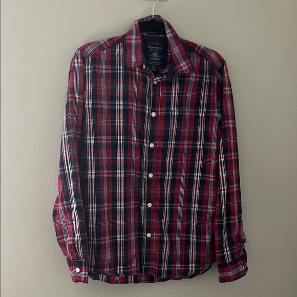 Bluenotes Men's Red Plaid Button-Up Shirt - Picture 1 of 3